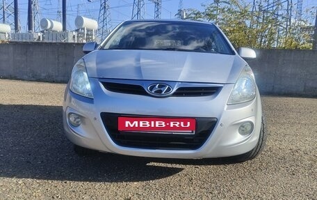 Hyundai i20 IB рестайлинг, 2010 год, 845 000 рублей, 3 фотография