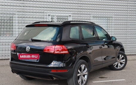 Volkswagen Touareg III, 2013 год, 2 630 000 рублей, 2 фотография