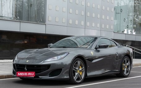 Ferrari Portofino, 2019 год, 20 900 000 рублей, 16 фотография