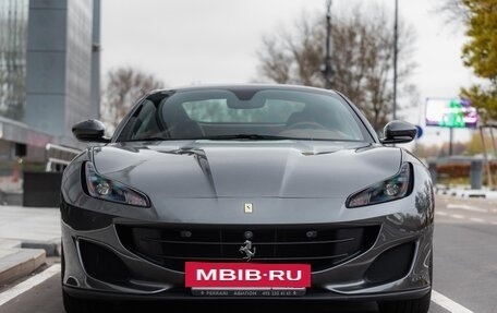 Ferrari Portofino, 2019 год, 20 900 000 рублей, 11 фотография