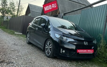 Honda Fit III, 2013 год, 1 287 000 рублей, 10 фотография