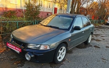 Mitsubishi Lancer VII, 1996 год, 175 000 рублей, 2 фотография