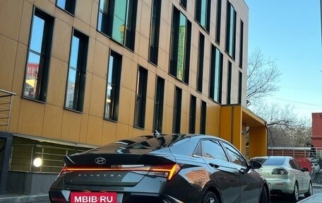 Hyundai Elantra, 2023 год, 2 550 000 рублей, 8 фотография