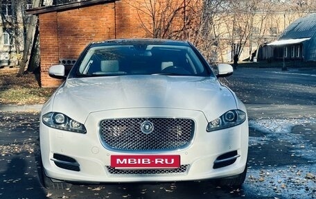 Jaguar XJ IV (X351), 2012 год, 2 500 000 рублей, 7 фотография