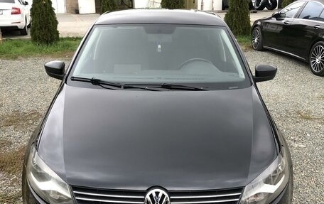 Volkswagen Polo VI (EU Market), 2011 год, 700 000 рублей, 1 фотография