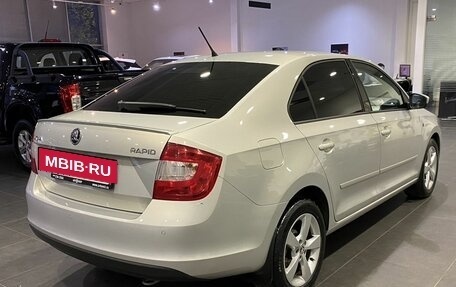 Skoda Rapid I, 2014 год, 949 000 рублей, 5 фотография