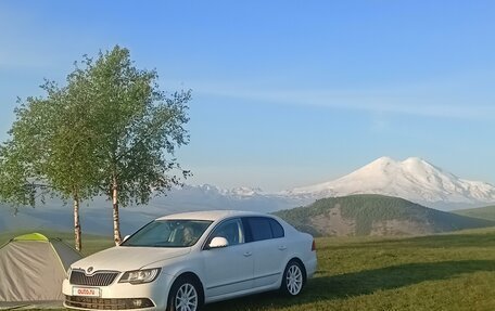 Skoda Superb III рестайлинг, 2013 год, 1 470 000 рублей, 3 фотография