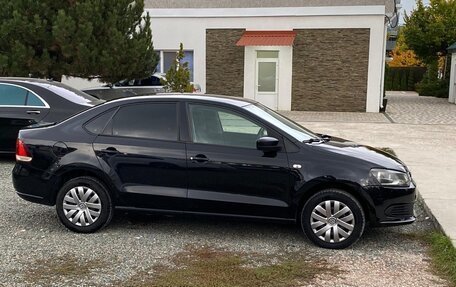 Volkswagen Polo VI (EU Market), 2011 год, 700 000 рублей, 10 фотография