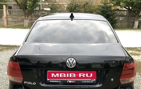 Volkswagen Polo VI (EU Market), 2011 год, 700 000 рублей, 3 фотография