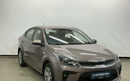 KIA Rio IV, 2018 год, 1 465 000 рублей, 3 фотография