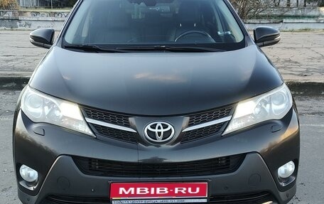 Toyota RAV4, 2014 год, 2 000 000 рублей, 1 фотография