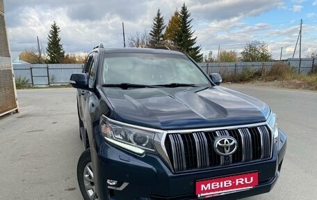 Toyota Land Cruiser Prado 150 рестайлинг 2, 2020 год, 6 750 000 рублей, 5 фотография