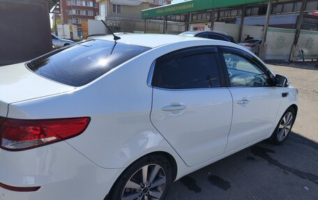 KIA Rio III рестайлинг, 2015 год, 1 400 000 рублей, 2 фотография