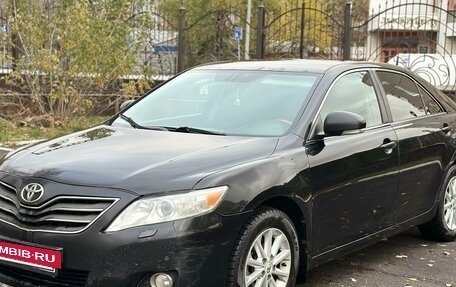 Toyota Camry, 2011 год, 970 000 рублей, 3 фотография