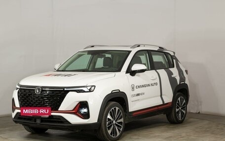 Changan CS35PLUS, 2023 год, 2 339 900 рублей, 6 фотография