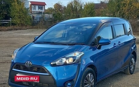 Toyota Sienta II, 2015 год, 1 465 000 рублей, 3 фотография