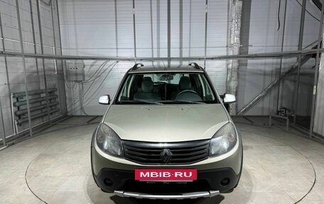 Renault Sandero I, 2014 год, 899 000 рублей, 2 фотография