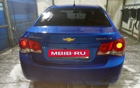 Chevrolet Cruze II, 2011 год, 650 000 рублей, 6 фотография