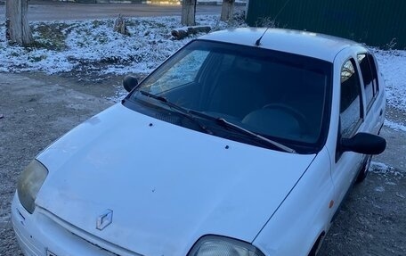 Renault Clio III, 2000 год, 134 999 рублей, 8 фотография