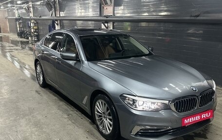 BMW 5 серия, 2019 год, 4 900 000 рублей, 2 фотография