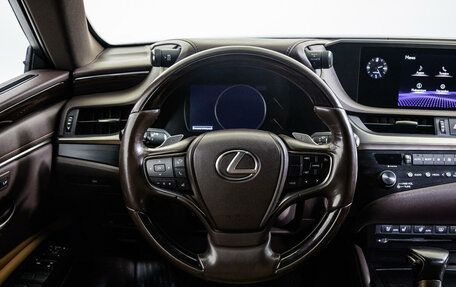 Lexus ES VII, 2019 год, 3 900 000 рублей, 13 фотография