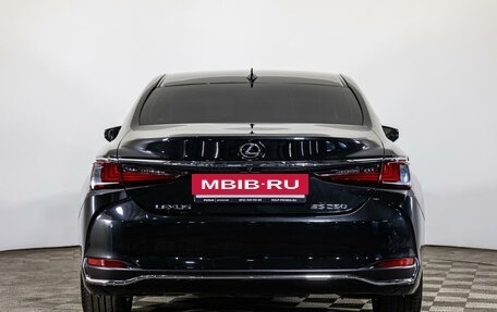 Lexus ES VII, 2019 год, 3 900 000 рублей, 6 фотография