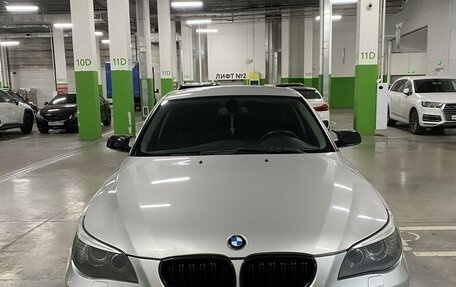 BMW 5 серия, 2007 год, 1 090 000 рублей, 4 фотография