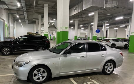 BMW 5 серия, 2007 год, 1 090 000 рублей, 3 фотография