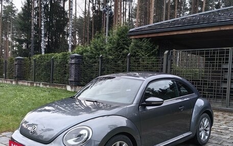 Volkswagen Beetle, 2014 год, 1 750 000 рублей, 2 фотография