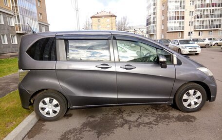 Honda Freed I, 2013 год, 1 260 000 рублей, 3 фотография