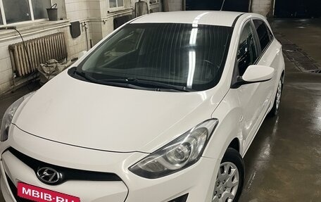 Hyundai i30 II рестайлинг, 2014 год, 1 300 000 рублей, 1 фотография