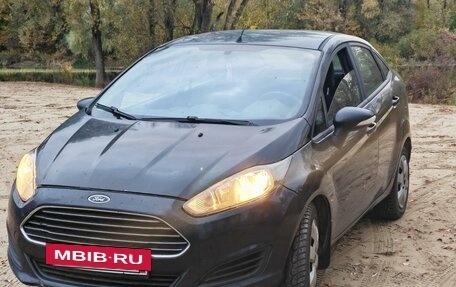 Ford Fiesta, 2015 год, 810 000 рублей, 2 фотография