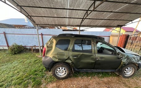 Renault Duster I рестайлинг, 2016 год, 500 000 рублей, 2 фотография