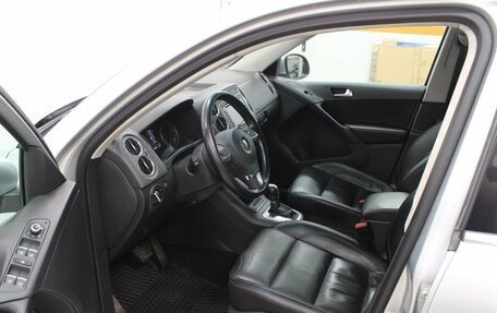 Volkswagen Tiguan I, 2010 год, 1 189 900 рублей, 12 фотография