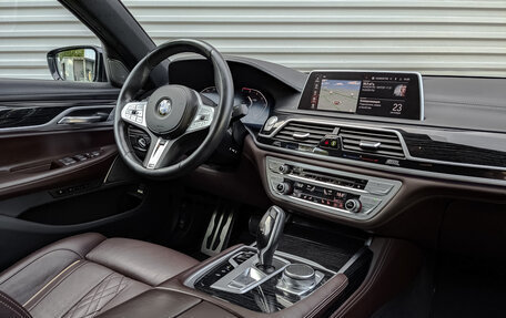 BMW 7 серия, 2021 год, 7 050 000 рублей, 21 фотография