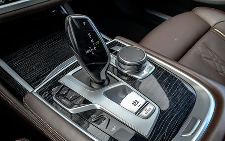 BMW 7 серия, 2021 год, 7 050 000 рублей, 28 фотография