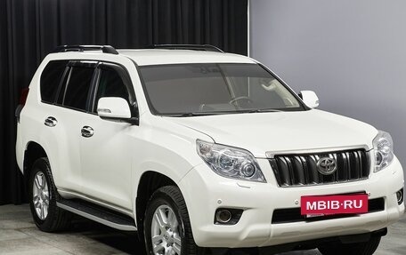 Toyota Land Cruiser Prado 150 рестайлинг 2, 2010 год, 3 399 000 рублей, 3 фотография