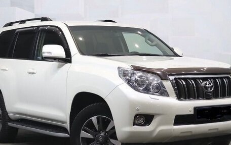 Toyota Land Cruiser Prado 150 рестайлинг 2, 2011 год, 3 200 000 рублей, 4 фотография