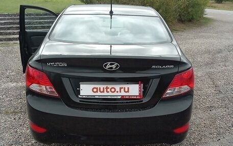 Hyundai Solaris II рестайлинг, 2013 год, 730 000 рублей, 3 фотография