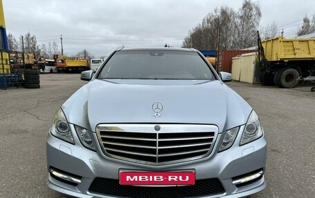 Mercedes-Benz E-Класс, 2012 год, 1 650 000 рублей, 1 фотография