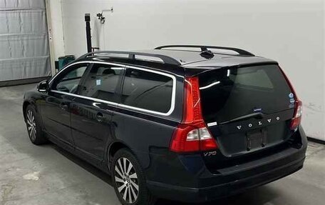 Volvo V70 III рестайлинг, 2013 год, 955 000 рублей, 2 фотография