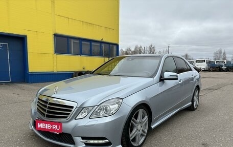 Mercedes-Benz E-Класс, 2012 год, 1 650 000 рублей, 5 фотография