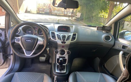 Ford Fiesta, 2011 год, 820 000 рублей, 16 фотография