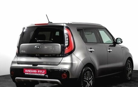 KIA Soul II рестайлинг, 2017 год, 1 570 000 рублей, 5 фотография