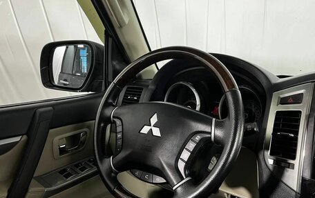 Mitsubishi Pajero IV, 2017 год, 3 170 000 рублей, 9 фотография