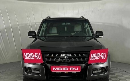 Mitsubishi Pajero IV, 2017 год, 3 170 000 рублей, 2 фотография