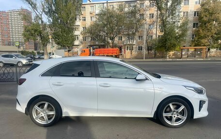 KIA cee'd III, 2019 год, 2 100 000 рублей, 2 фотография