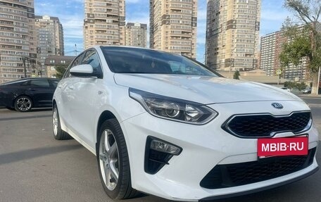 KIA cee'd III, 2019 год, 2 100 000 рублей, 10 фотография