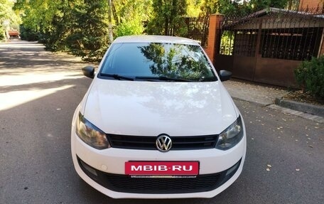 Volkswagen Polo VI (EU Market), 2010 год, 650 000 рублей, 2 фотография