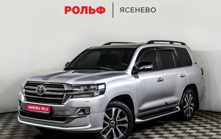 Toyota Land Cruiser 200, 2019 год, 7 990 000 рублей, 1 фотография